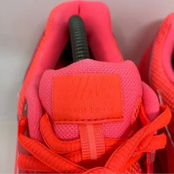 BRAND NEW Nike Zoom Vomero 5 Men's Running Shoes Hot Punch/Pink HF5493-600 sz 9