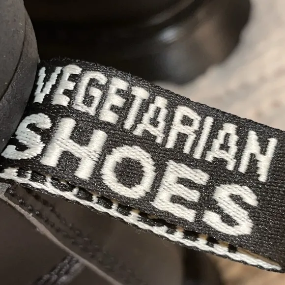 Brand New Unisex Steel Toe Black Work Combat Boots By:Vegetarian Shoes Size:38/8