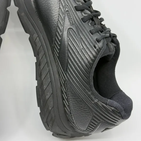 Brooks Addiction Walker 2 Mens 8 D Black Leather Walking Shoes Lace Up Sneakers