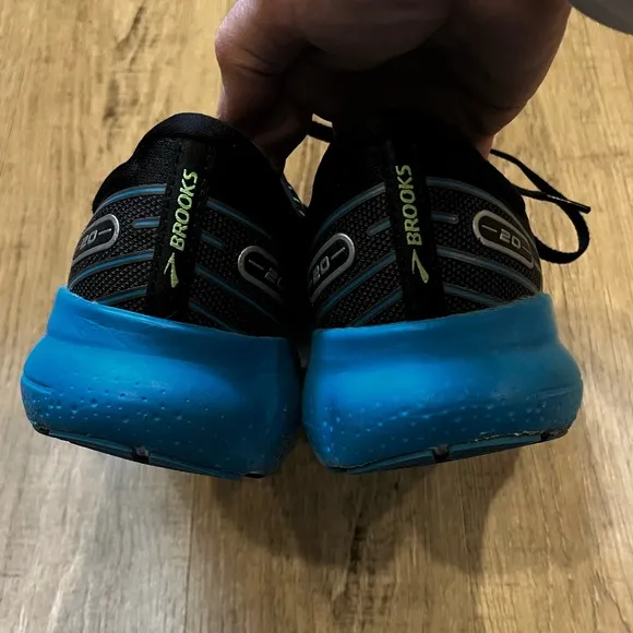 Brooks Glycerin 20 Men's Black and Blue Running Shoes 9.5