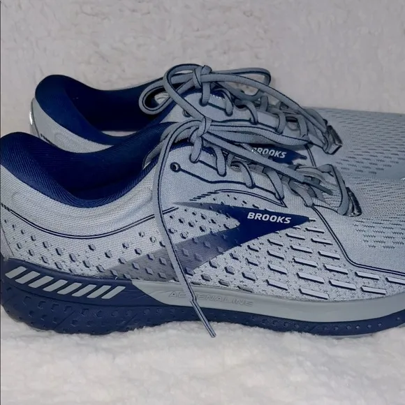 Brooks Gray and Blue Mesh Running Shoes