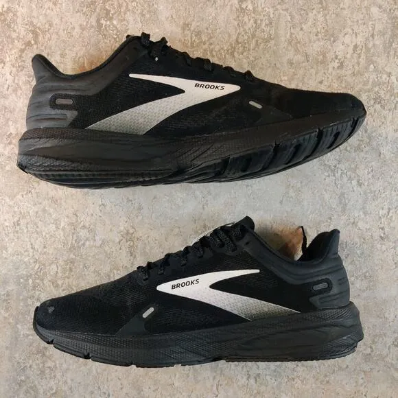 Brooks Launch 9 GTS Shoes Mens 14 2E Black Running 1103862E048 *Cosmetic Flaw.