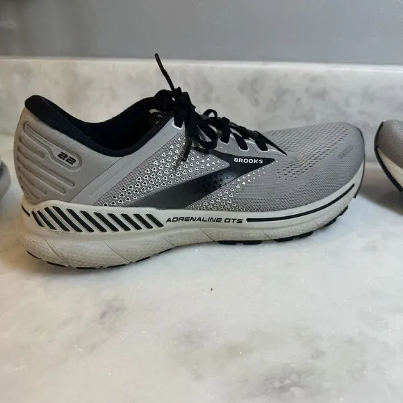 Brooks Mens Adrenaline GTS 22 1103661D012 Gray Running Shoes Sneakers Size 10 D