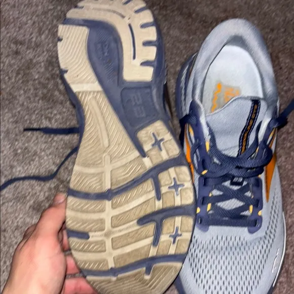 Brooks Men's Gray and Blue Running Shoes
