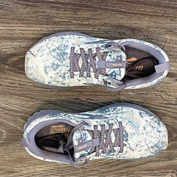 Brooks Revel 5 Womens 6.5 Shoes Running Walking Purple Tie Dye