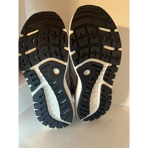 Brooks Shoes Womens 10 B Ariel GTS 23 Running Walking Gray Black 1203901B079 GYM