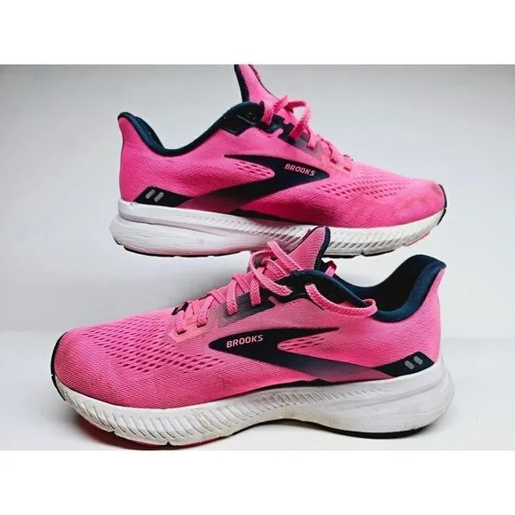 Brooks Women 9 Comfort Shoe