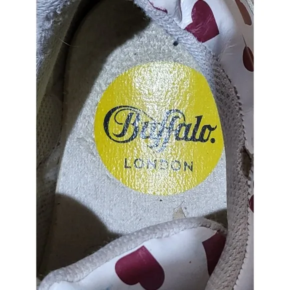 Buffalo Classic Low-Top Chunky Sneakers White Heart Lace Women 39