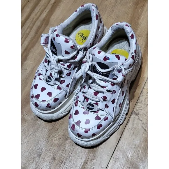 Buffalo Classic Low-Top Chunky Sneakers White Heart Lace Women 39