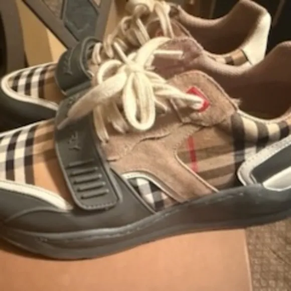 Burberry Tan and Black Sneakers with Signature Style