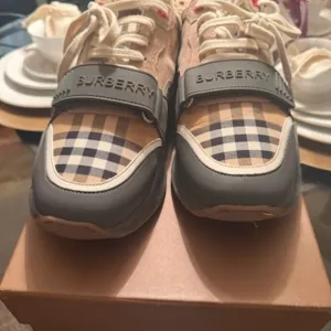 Burberry Tan and Black Sneakers with Signature Style