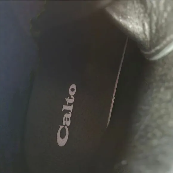 Calto Mens Black Boots size 8 elevator shoes invisible height increaser shoes