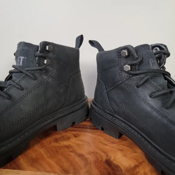 CAT Revive Tech Engineered Comfort Black Leather Boots Waterproof Men's Size 7.5