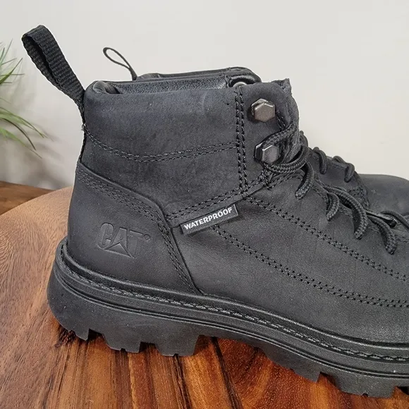 CAT Revive Tech Engineered Comfort Black Leather Boots Waterproof Men's Size 7.5