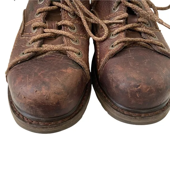 CAT Steel Toe Work Shoes Second Shift Slip &amp; Oil Resistant Restaurant Casual