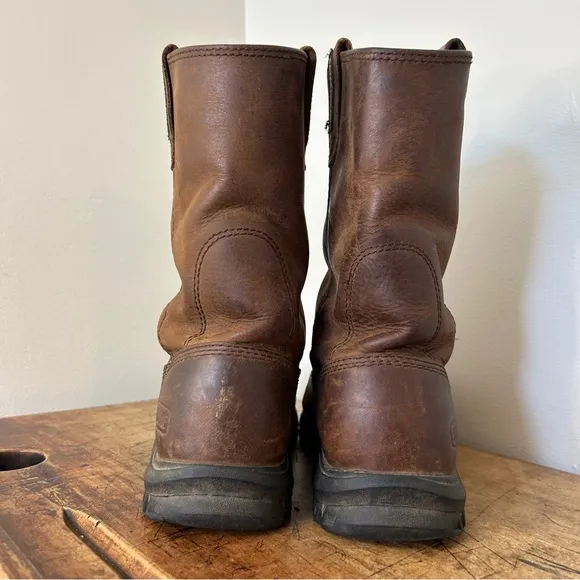 Caterpillar Brown Leather steel toe Boots, men’s sz 6