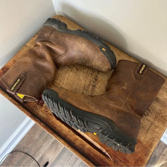 Caterpillar Brown Leather steel toe Boots, men’s sz 6