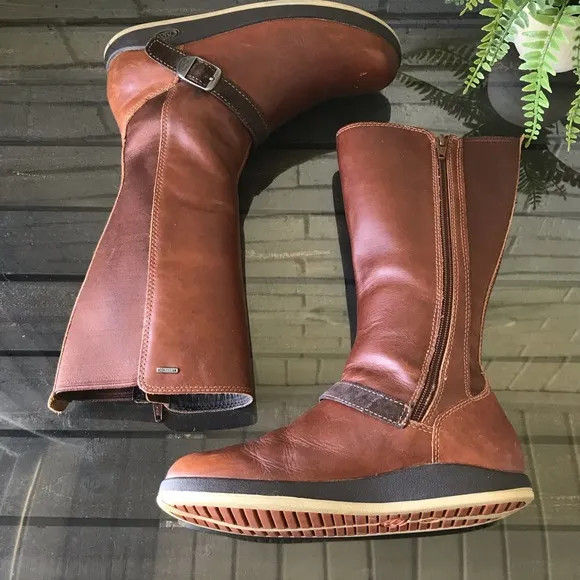 Chaco Mara Waterproof Mocha Bisque Leather Boots J150108 Women's Size 6