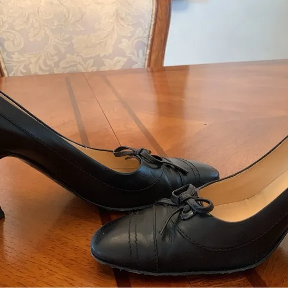 Chanel Women's Black Leather Shoes