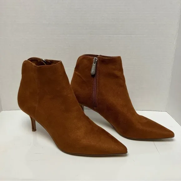 Charles David tan or  camel color ankle pointy toe boots size 8