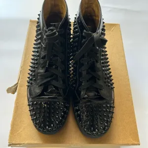 Christian’sfjytto Louboutin Sneakers