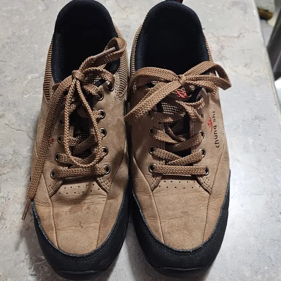 CHUNG SHI Rocker Stafild Toning Shoes in Suede Brown with Black Soles Size 9