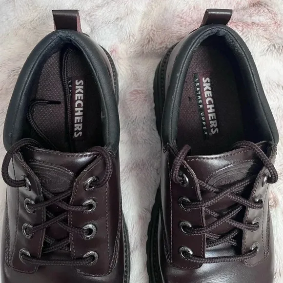 Chunky Platform Skechers Y2K Oxford Sneakers