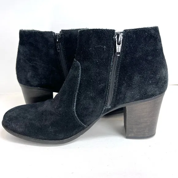 Clark’s Collection Women’s Enfield Senya Ankle Boot Black Suede Comfort Size 10M