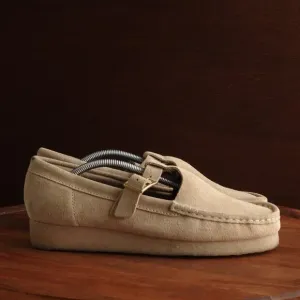 Clarks Shoes Womens SZ 9 Beige Originals Wallabee T-Bar Mary Jane Suede Comfort