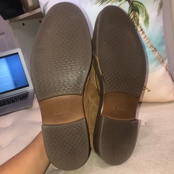 Clarks Ultimate Comfort Oxford Shoes