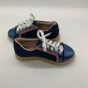 CLASSIC SKATE SHOE FOR GIRLS, Demin mixed with Vegan Leathers . Sizes Various