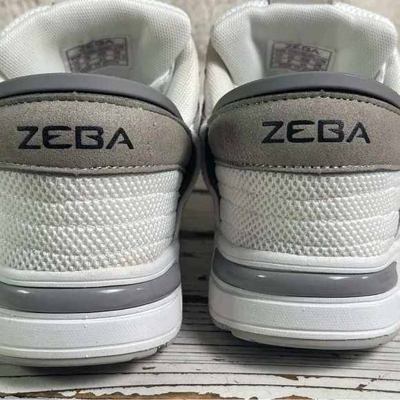 CLEAN Size 10 Hands-free Zeba Walking Sneakers White Sand Grey Comfort Suede