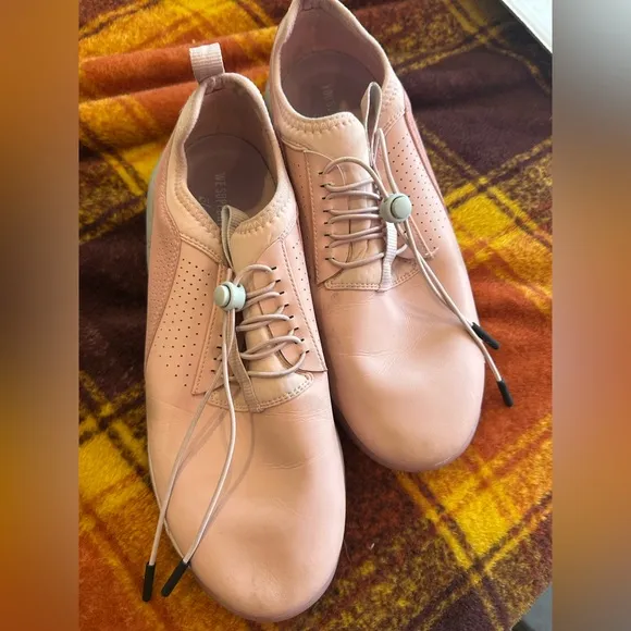 Clove Women’s Nursing Shoes 11 Pink Comfortable All Day Work Shoes
