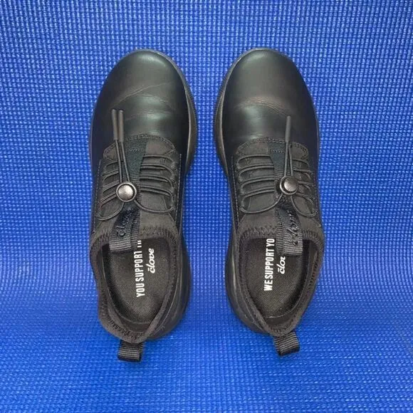 CLOVE Women`s Size W6 - Black Comfort Nursing  Shoes Sneakers SN: CL005