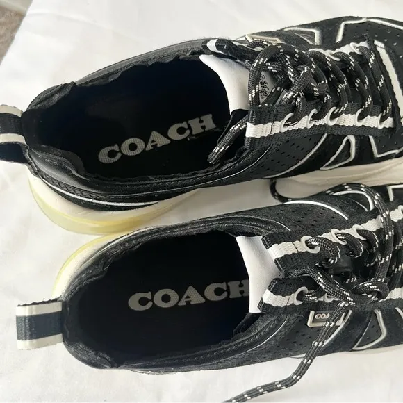 COACH- Citysole Neo Runner Black and White Lace Up Sneakers Size 7.5