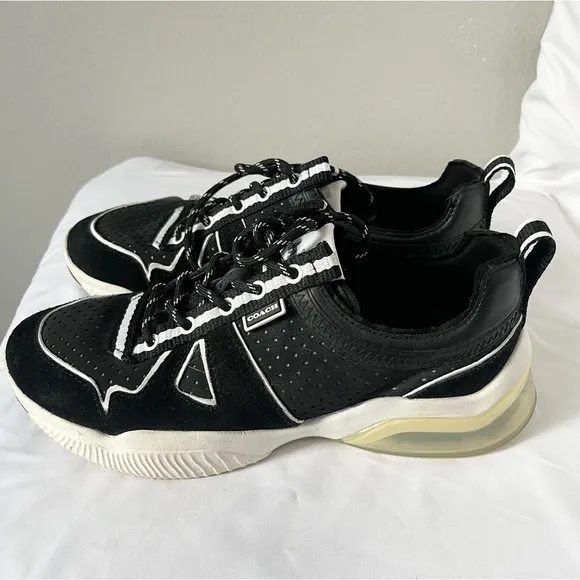 COACH- Citysole Neo Runner Black and White Lace Up Sneakers Size 7.5