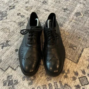 Cole Haan men’s ZEROGRAND wingtip performance work shoe size 11