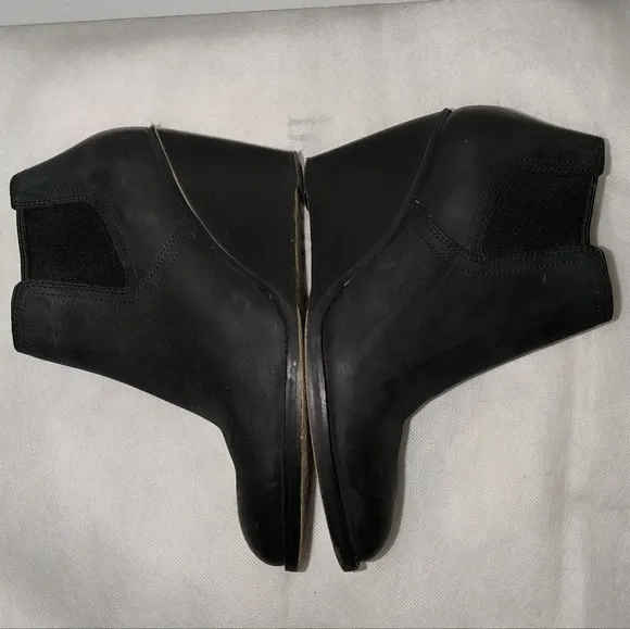 Cole Haan Women’s Balthasar Wedge Boots Black Nubuck