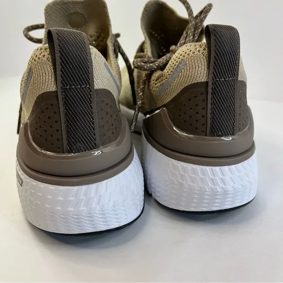 Cole Haan ZeroGrand Overtake Lite Running Tan White Sneakers Cushioned Sole 10.5