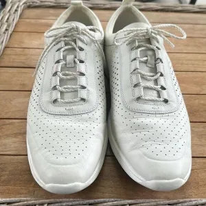 Cole Haan Leather Comfort String up Sneakers 13