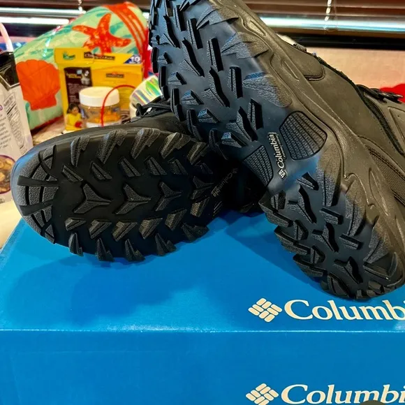Columbia Men's Newton Ridge Plus 1 Waterproof/Hiking Boots Size 11
