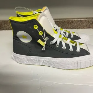 Converse All star Edge Glow Unisex. A01429C. Chuck Taylor. Size 9.
