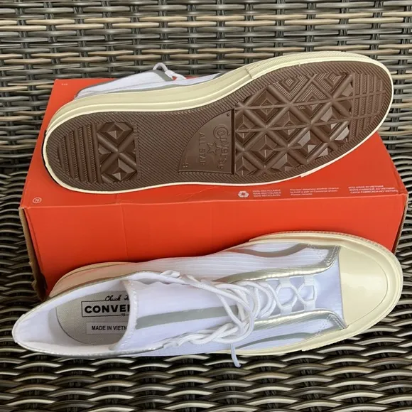 Converse Chuck 70 High Metallic Tape Seam Hi White/Egret/Black MEN`S