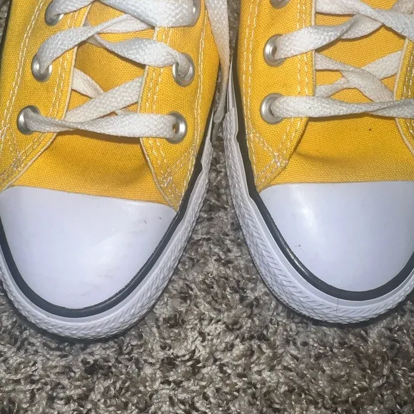 Converse Chuck Taylor All Star Hi Sneaker - Lemon Chrome Yellow high tops