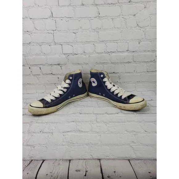 Converse Chuck Taylor All Star High Top Sneakers Men's Sz 12. Women's Sz 14 Blue