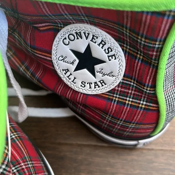 Converse Chuck Taylor All Star. High World Peace size 11.5