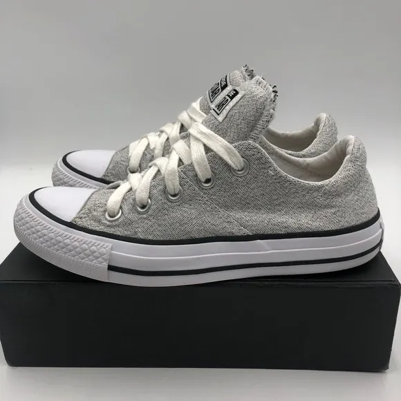 Converse Chuck Taylor All Star Madison Womens Size 6 Gray Low Top Shoes Sneakers