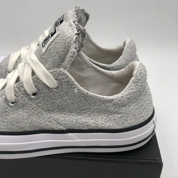 Converse Chuck Taylor All Star Madison Womens Size 6 Gray Low Top Shoes Sneakers