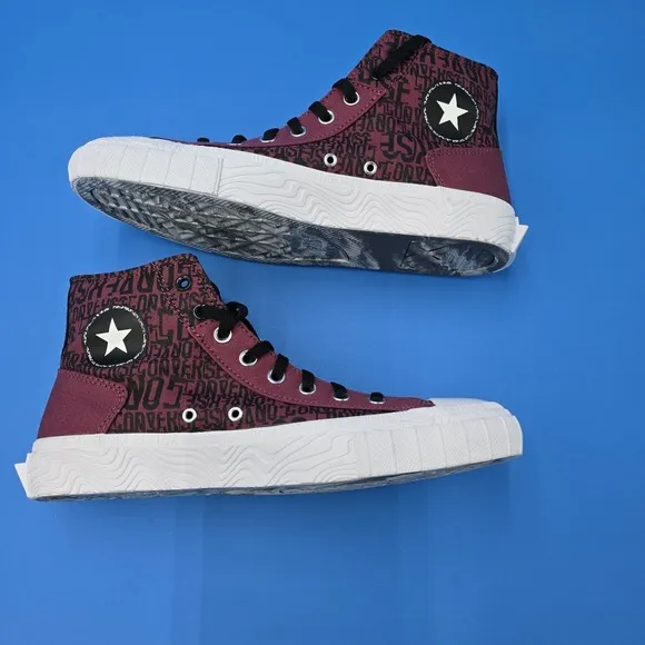Converse Far From Chuck Mens 10.5 Womens 12.5 NEW Maroon &amp; Black