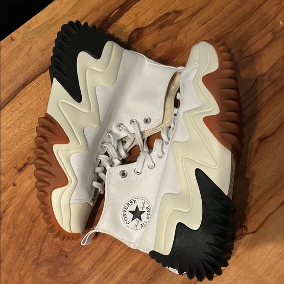 Converse High-Top White Sneakers with Gum Sole (10)